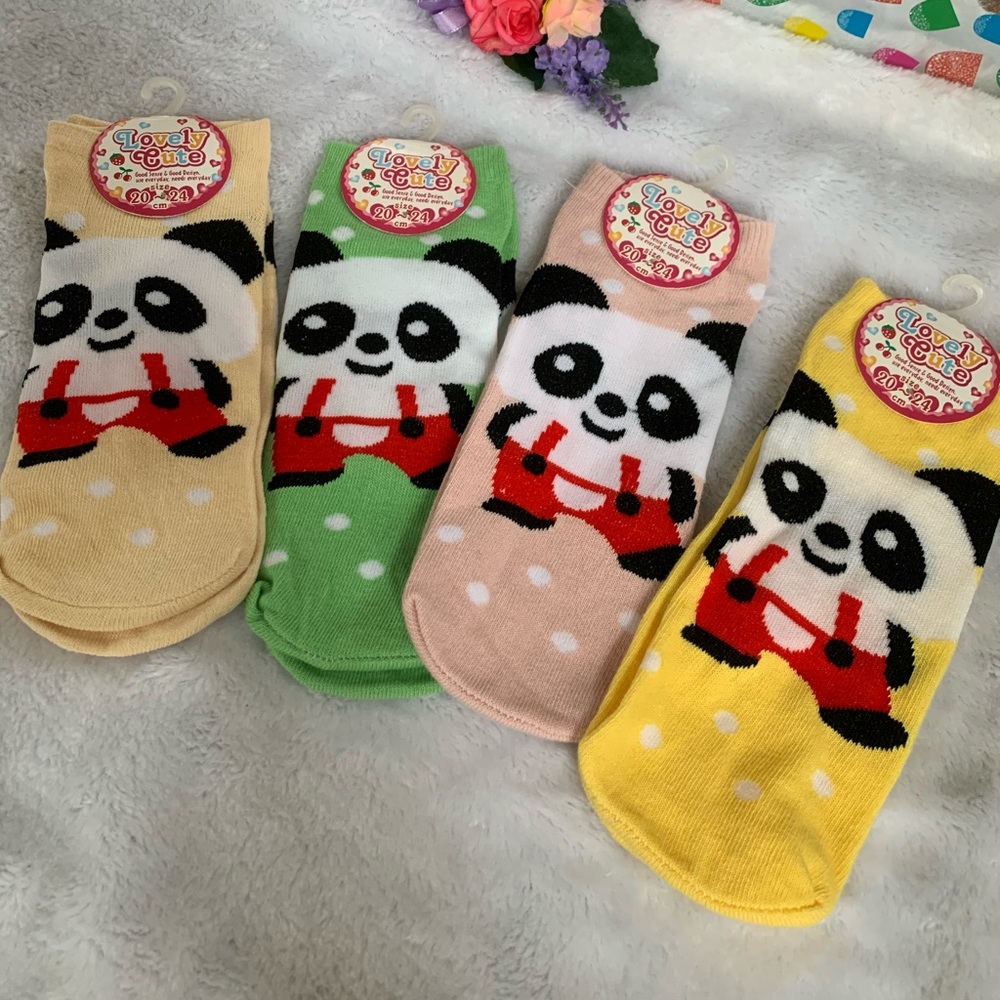 Bundle 4 Pairs Of cute socks